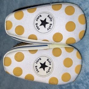 Leopard baby girl soft bottom shoes.